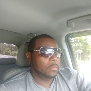 Meet your Posher, Tye